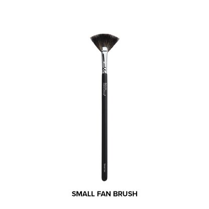 Academic 18 Pieces Brush Kit - XZ024